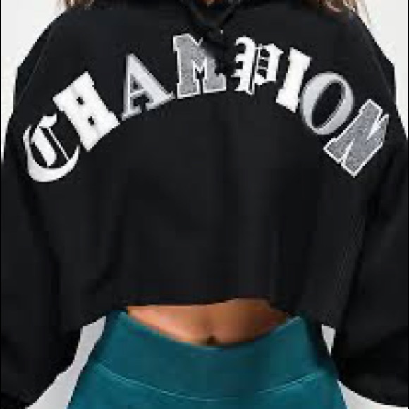 Champion hoodie size medium - Picture 2 of 2